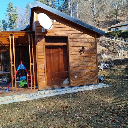 Wooden Mountain Villa *